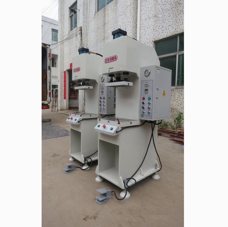 ���ʽҺ������